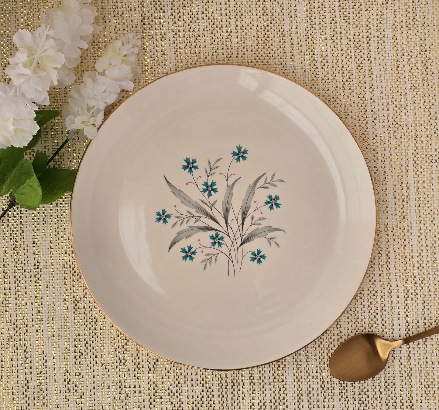 Hampton "Cornflower" Dinner Plates