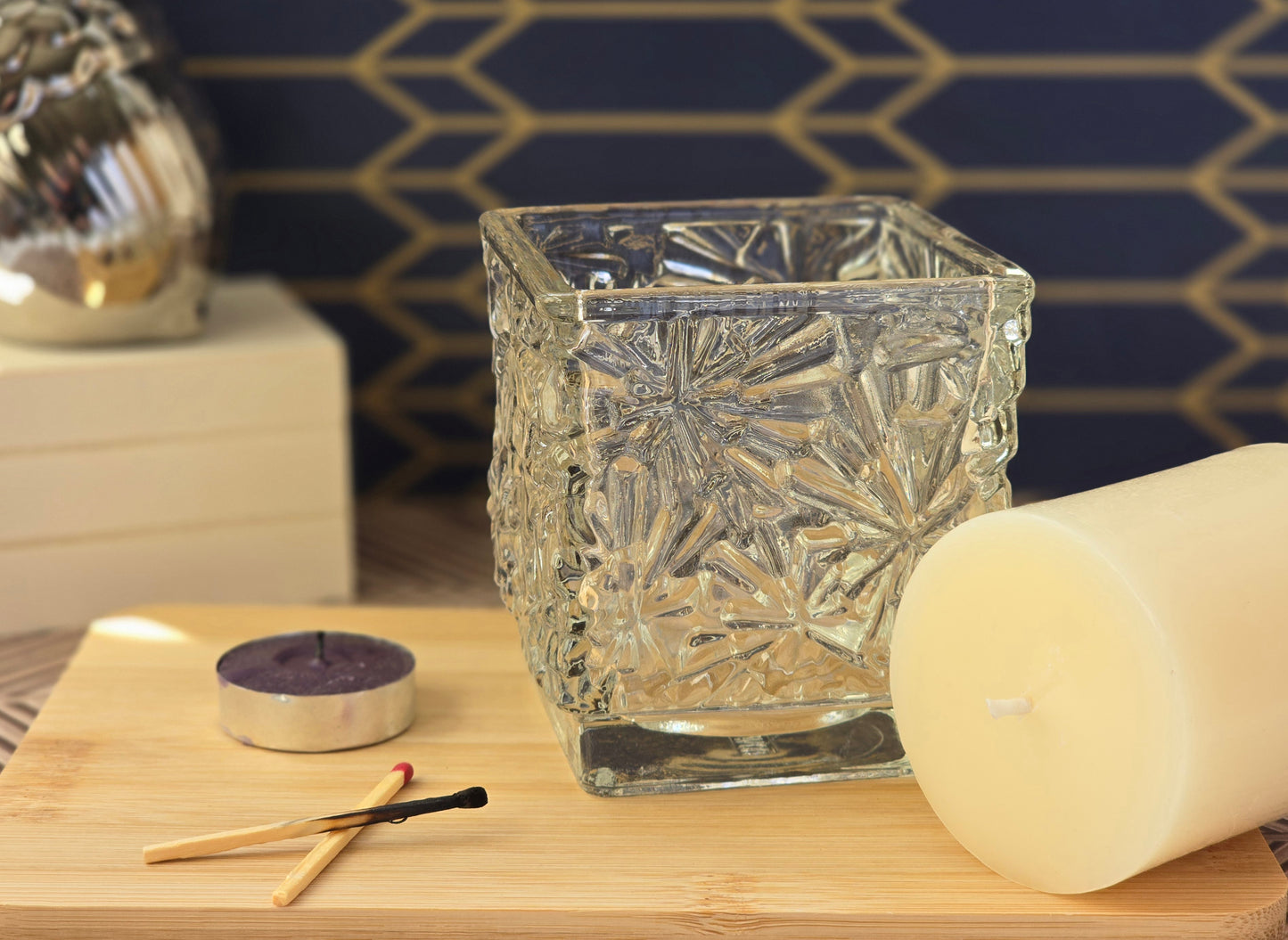 Avon Starburst Crystal Votive