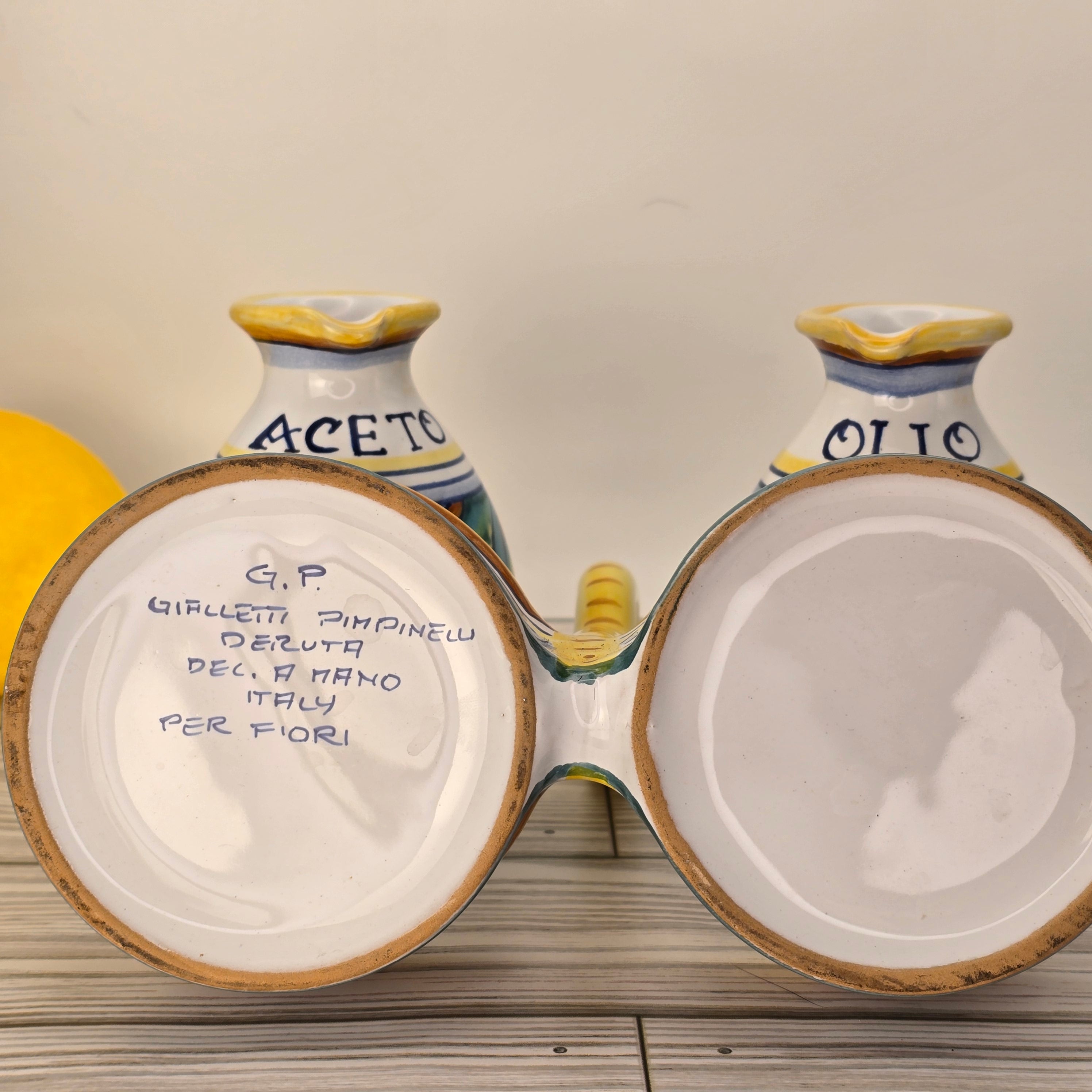 Deruta Italy Hand-Painted Olio & Aceto Cruet Set by Gialletti